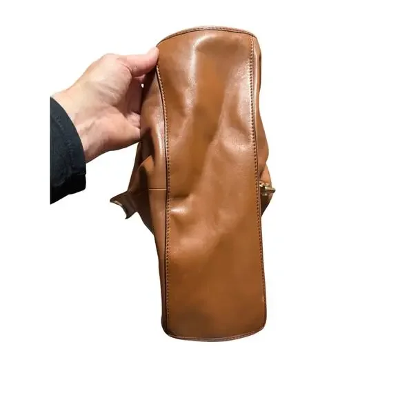 Coach Madison Carlyle Smooth Leather Hobo Shoulder Bag – Saddle Brown - Picture 5 of 8